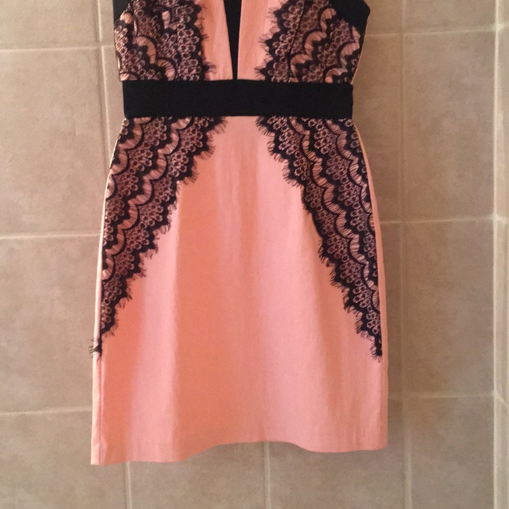 Dress - Picture 2 of 4
